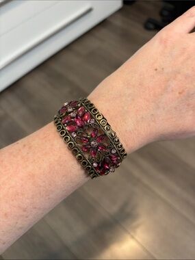 Antique-Style Pink Crystal Cuff Bracelet